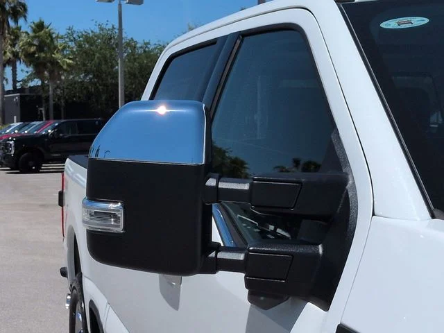 New 2026 Star White Metallic Tri-Coat Ford F-250® Lariat® image 12