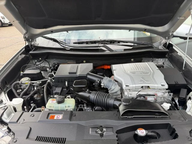 Used 2019 Silver Mitsubishi GT image 5