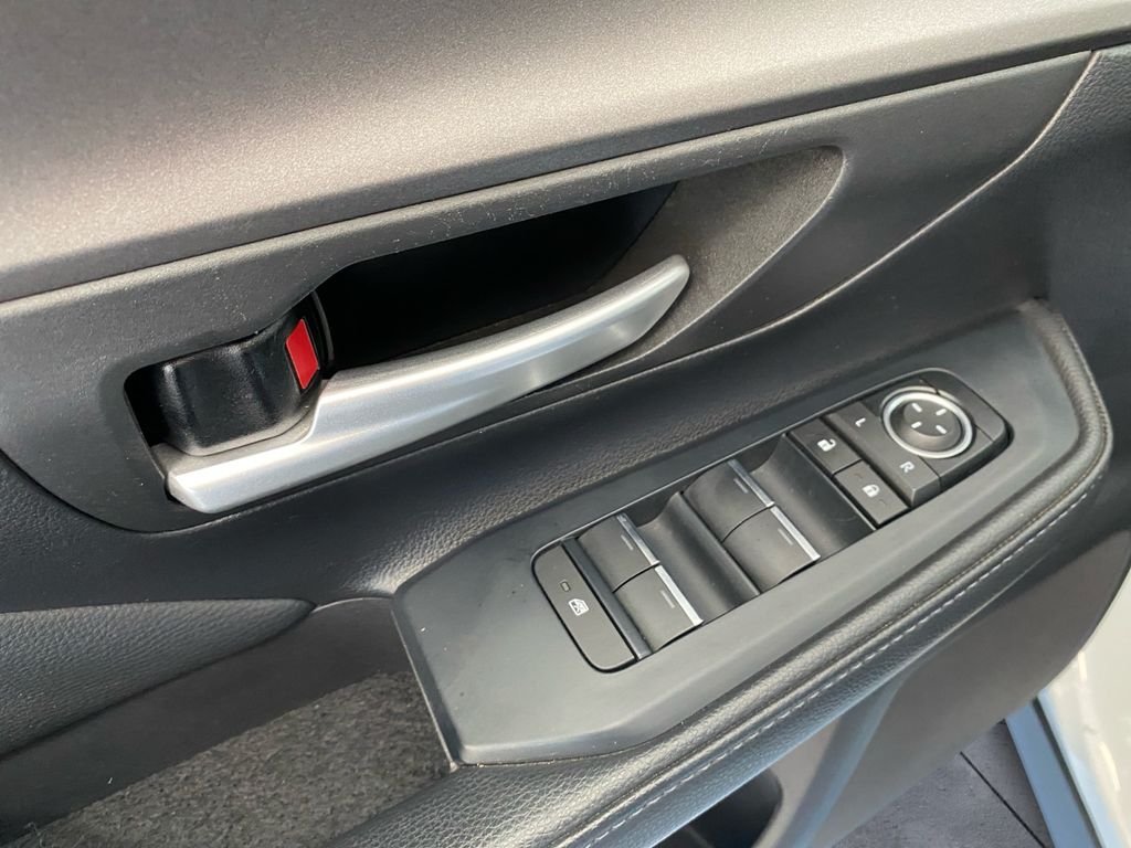 Used 2024 White Toyota XLE image 10