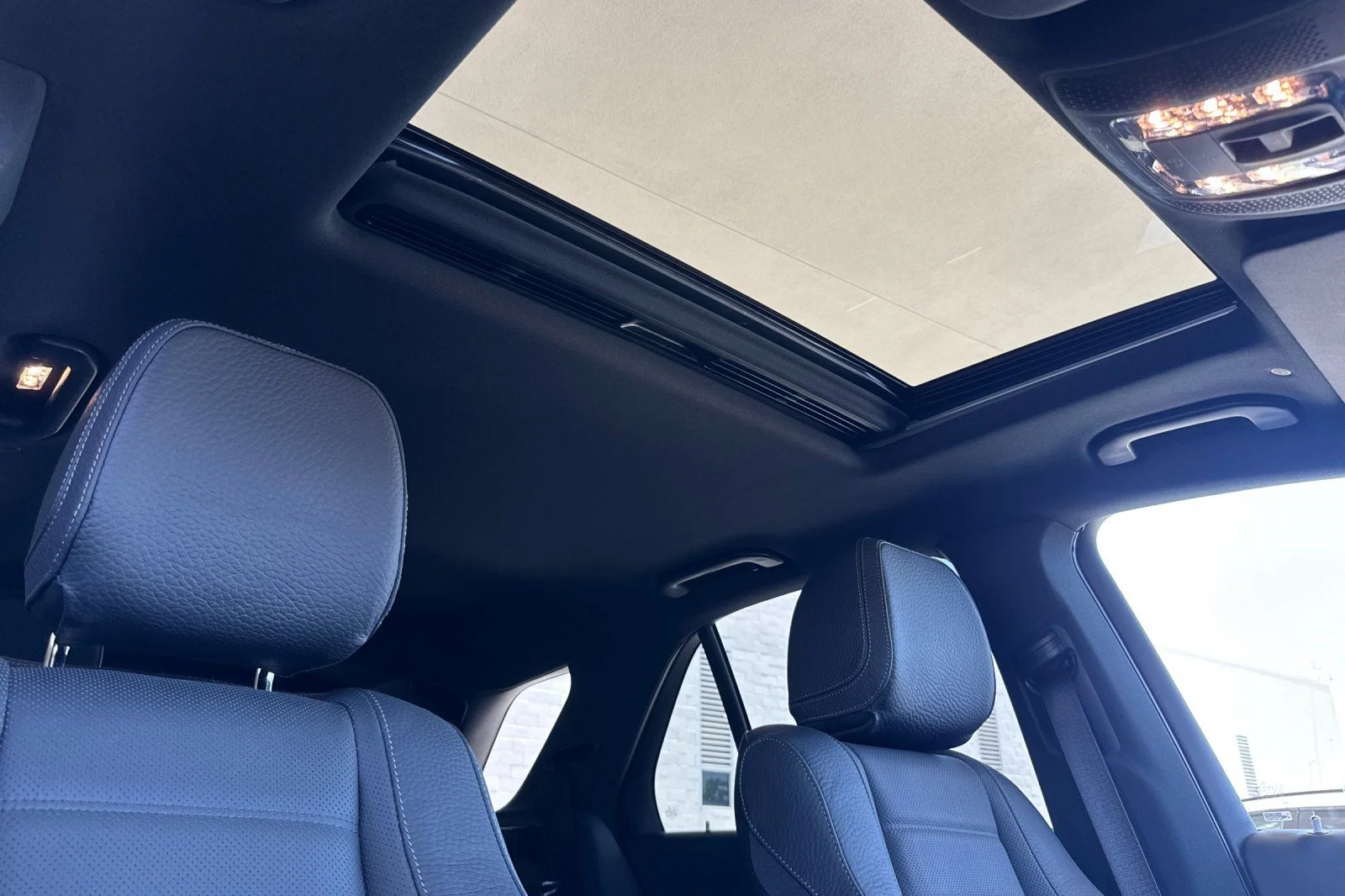 Certified Used 2024 Black Mercedes-Benz GLE 580 image 19