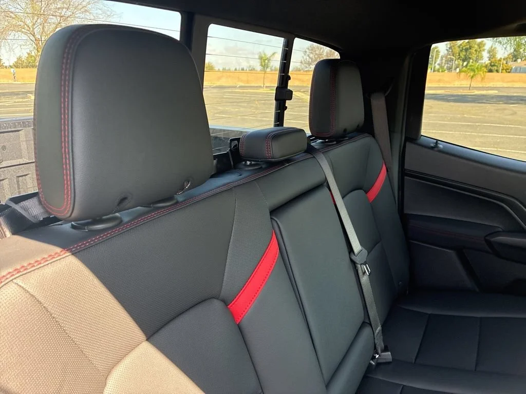 2026 Chevrolet Colorado Z71 - Photo 22
