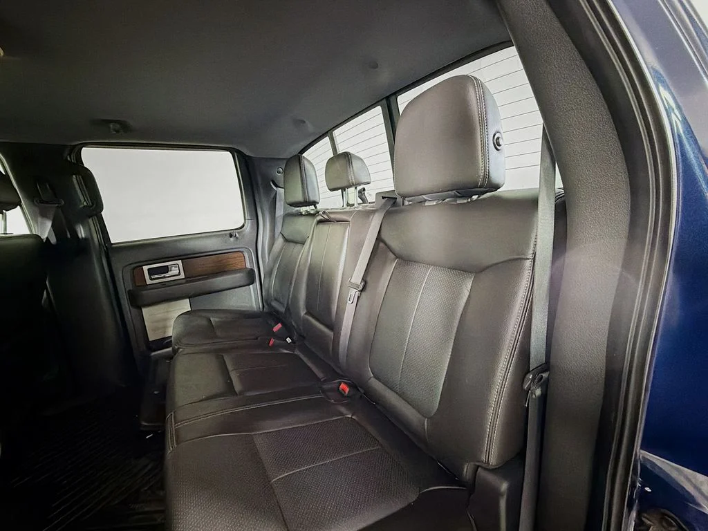 Used 2013 Blue Ford Lariat image 19
