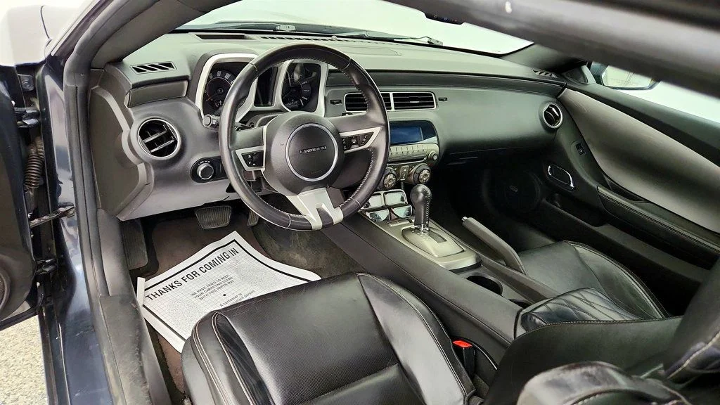 Used 2011 Cyber Gray Metallic Chevrolet 2LT Coupe w/ RS Package, Silver Stripes & Remote Start image 12