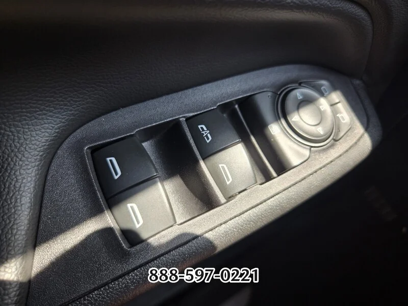 Used 2020 Nightfall Gray Metallic CHEVROLET LT image 32
