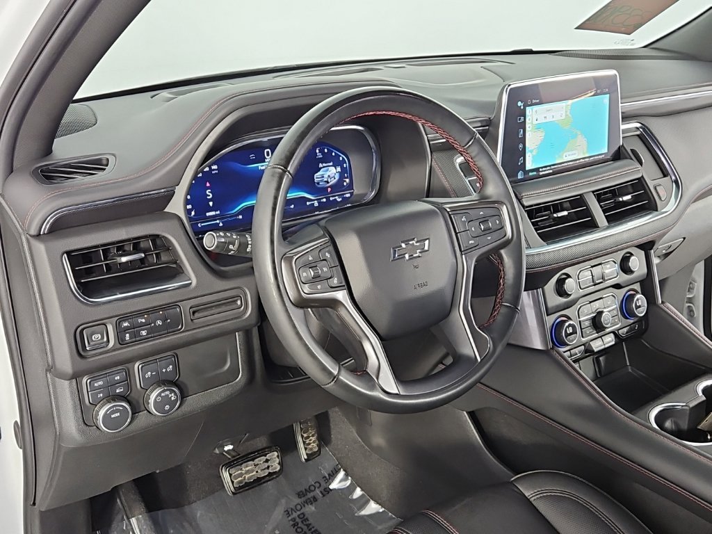 Used 2023 Pearl Chevrolet RST image 32