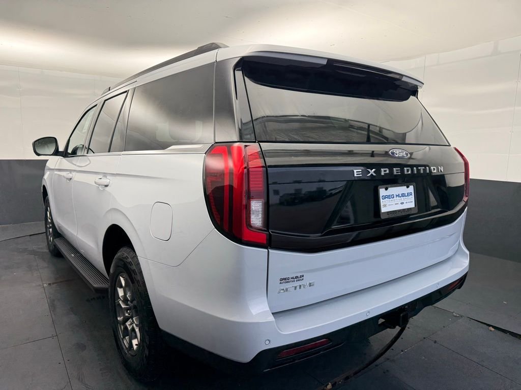 New 2025 Space Silver Metallic Ford Active image 3
