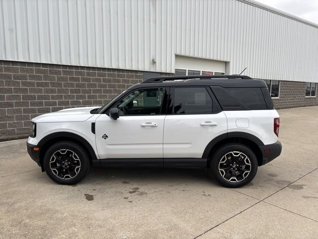New 2025 Oxford White Ford Outer Banks® image 9