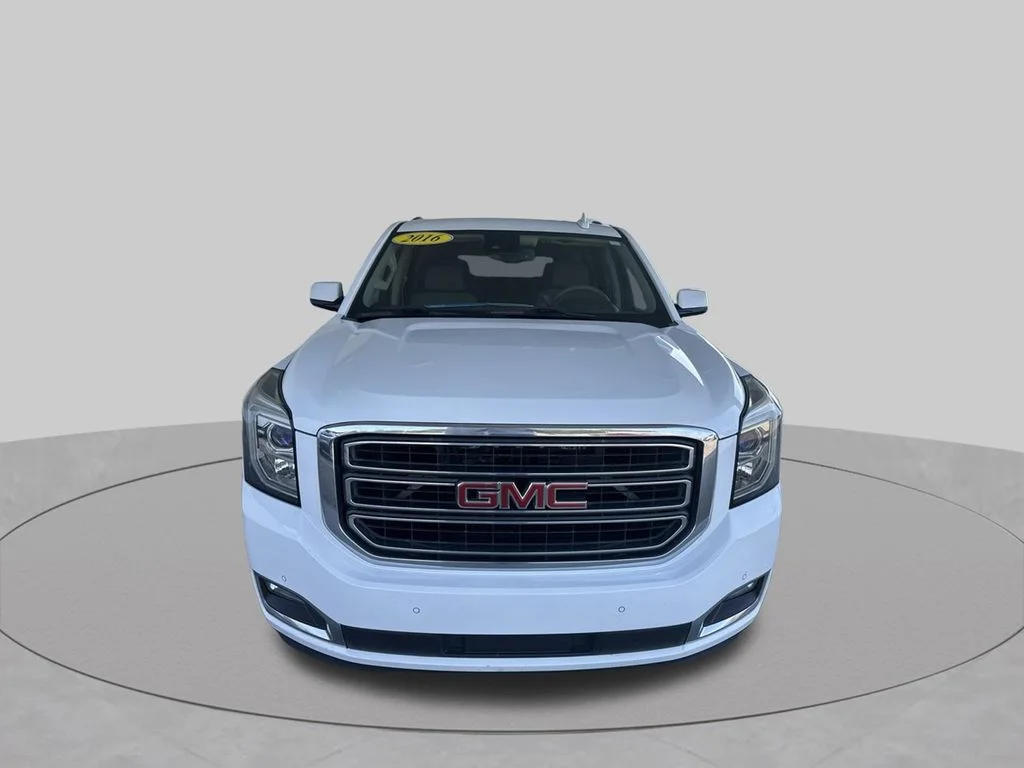 Used 2016 White GMC SLT image 9