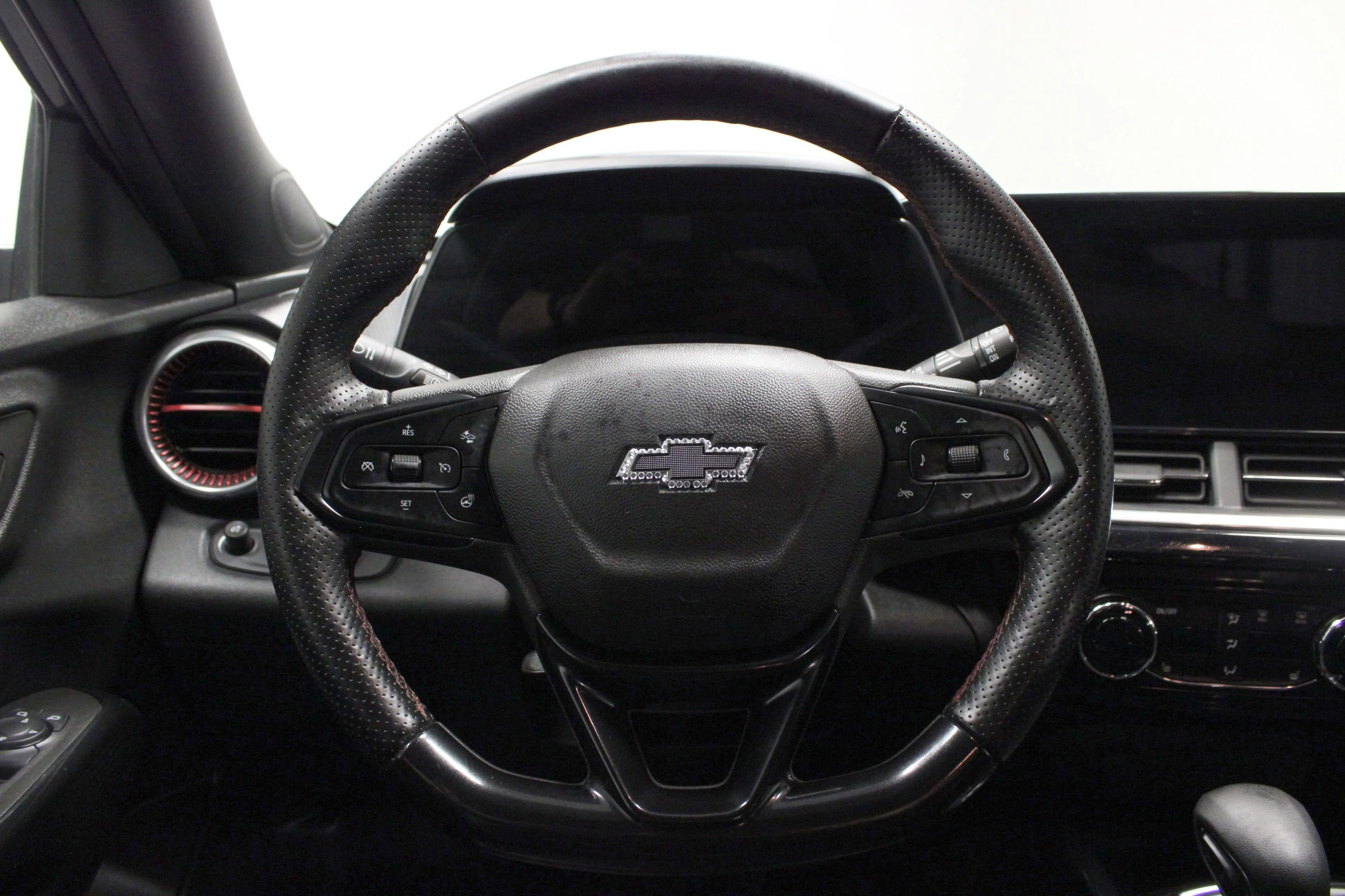 Used 2024 Mosaic Black Metallic Chevrolet 2RS image 21