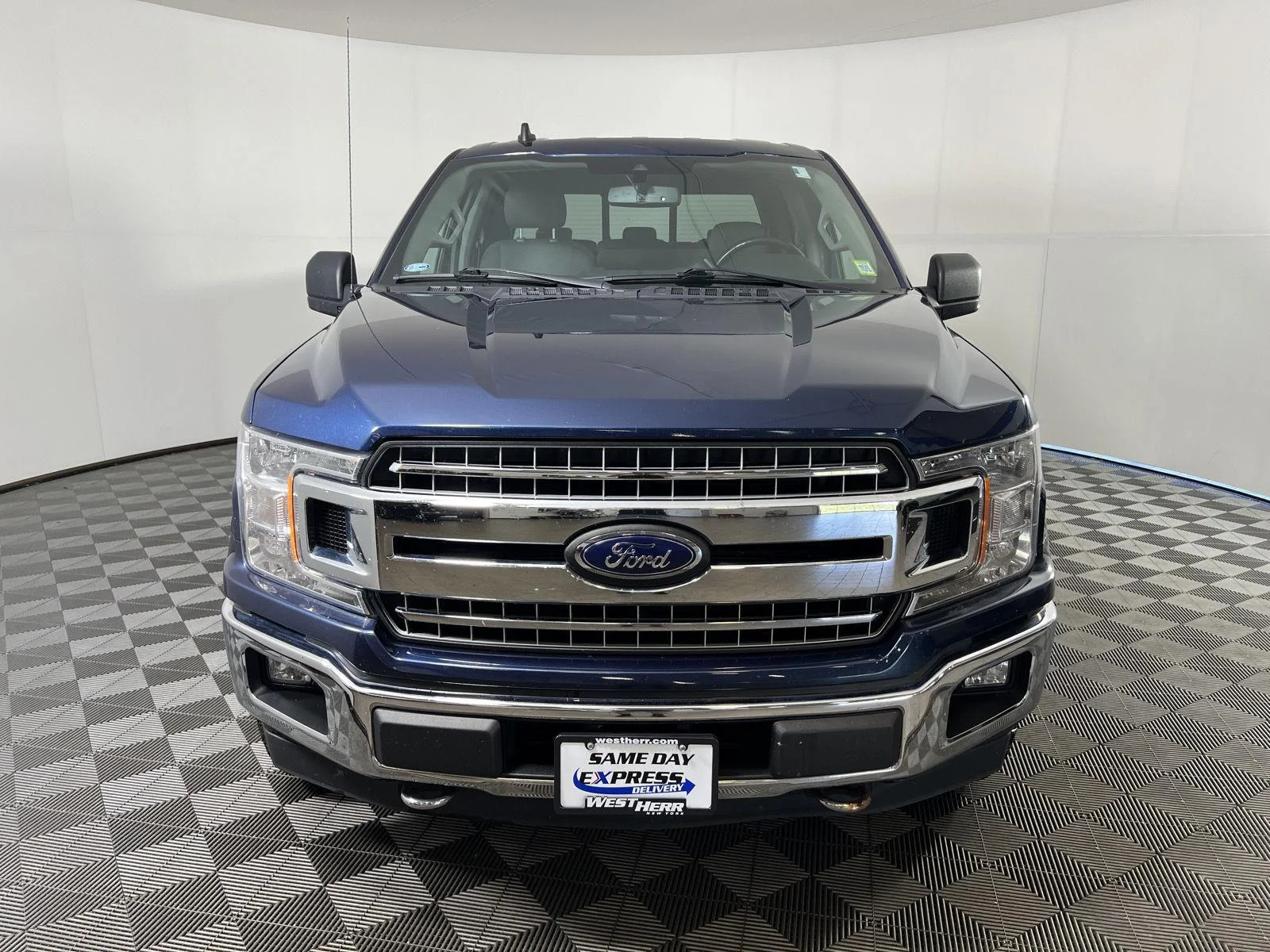 Used 2019 Blue Jeans Ford XLT image 8