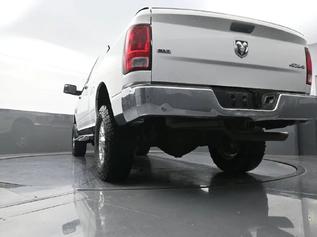 Used 2016 White Ram SLT image 36