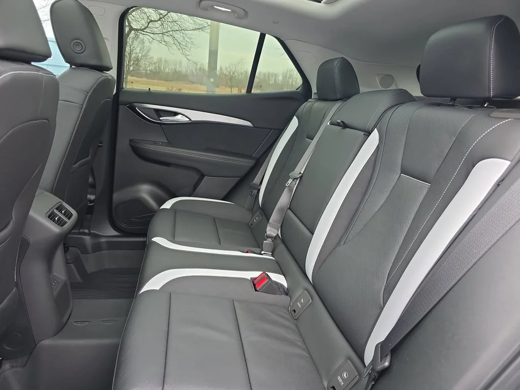 2026 Buick Envision Sport Touring - Photo 17