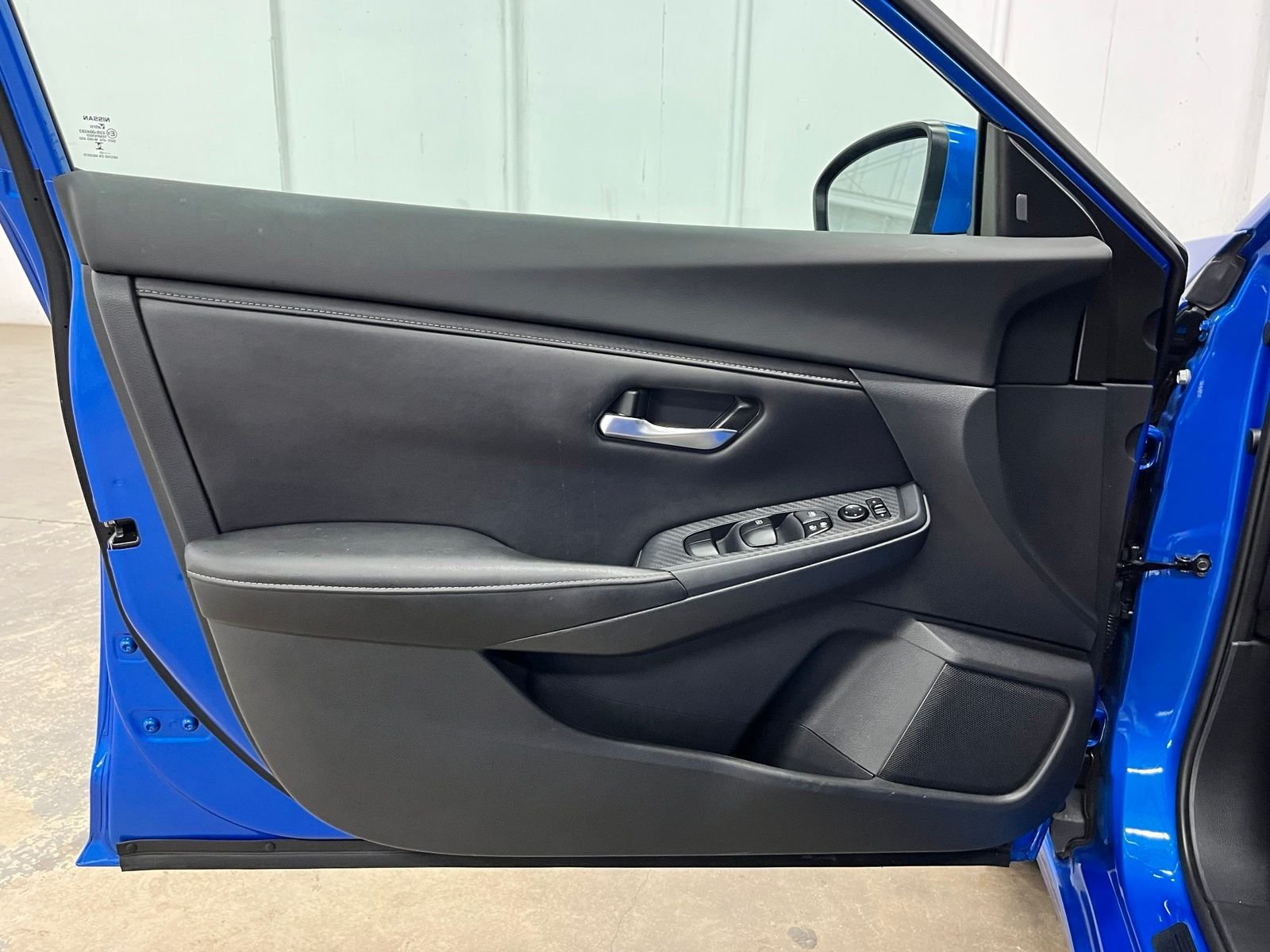 Used 2023 Blue Nissan SV image 18