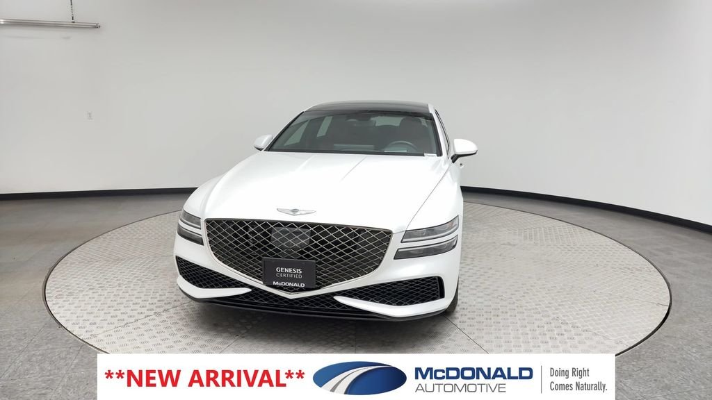 Used 2024 White Genesis 3.5T image 7