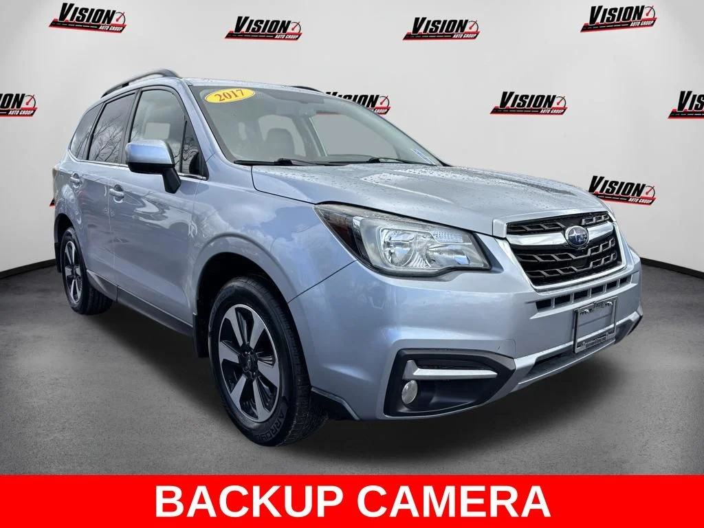 Used 2017 Silver Subaru 2.5i Limited image 3