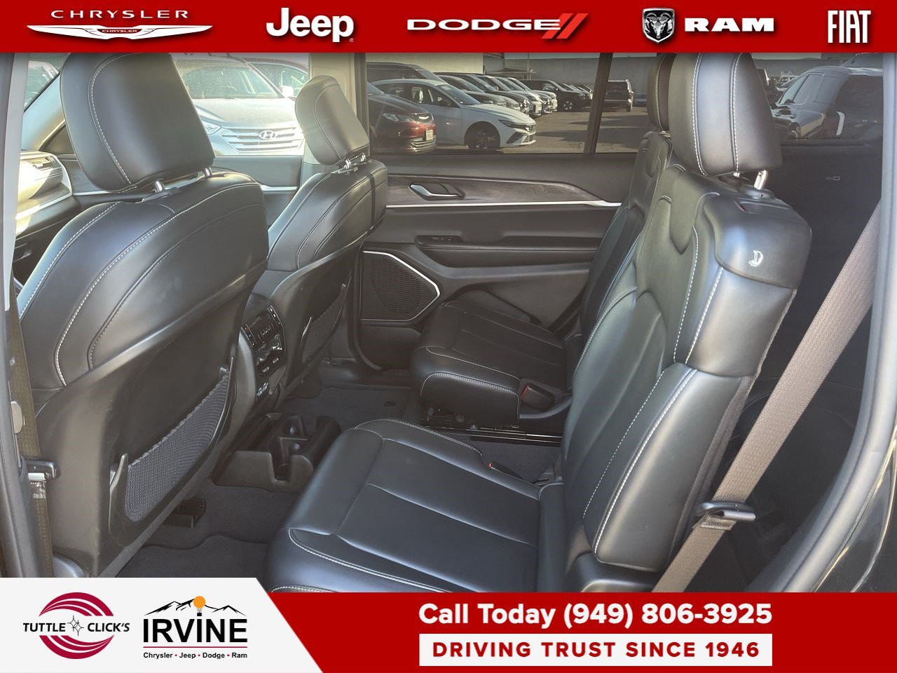 Used 2022 Diamond Black Crystal Pearlcoat Jeep Limited image 22