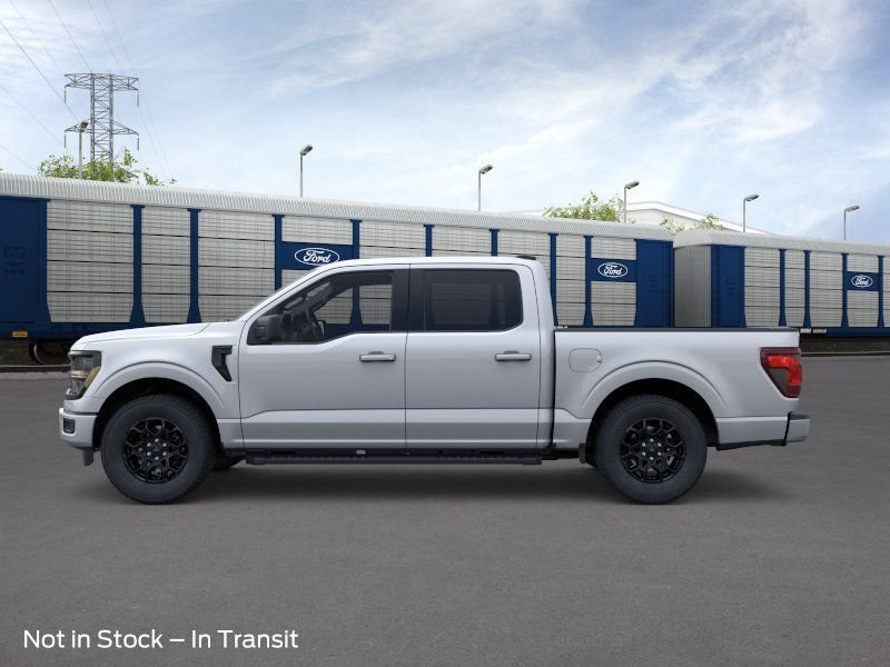New 2026 Iconic Silver Metallic Ford XLT image 4