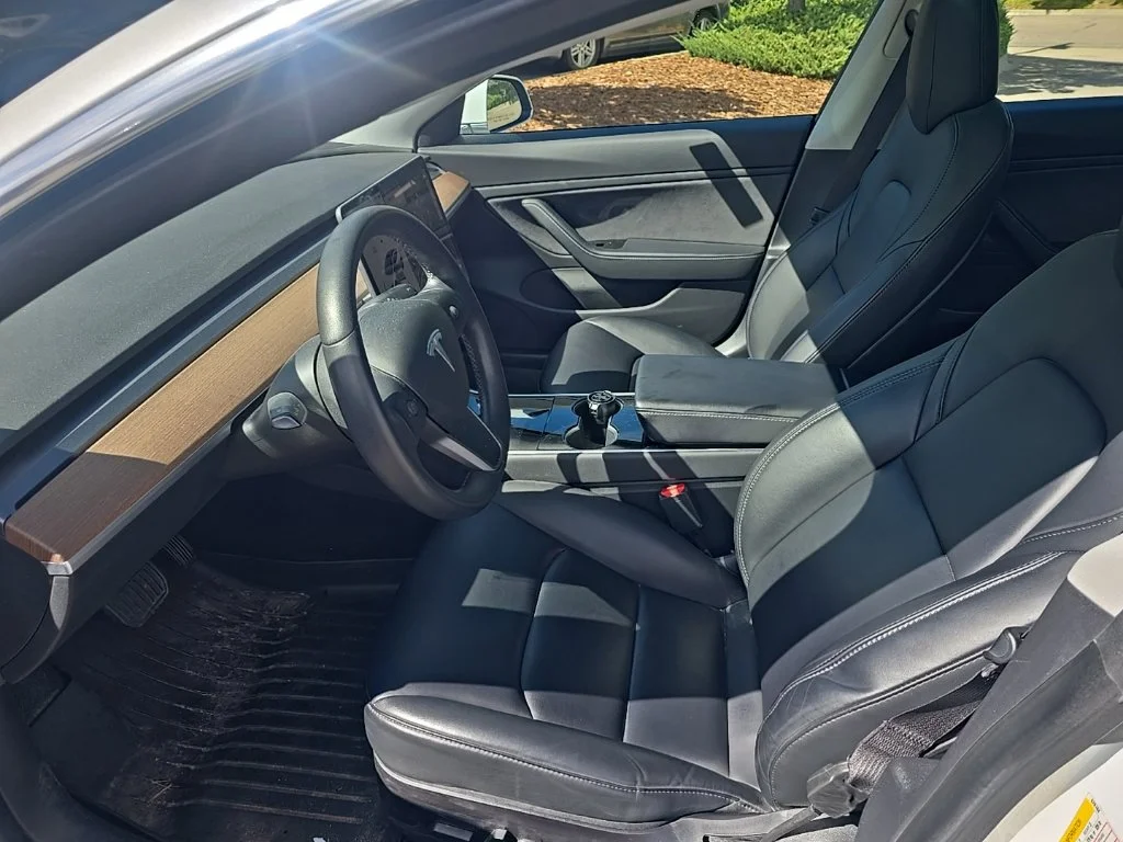 Used 2020 Pearl White Multi-Coat Tesla Long Range image 9