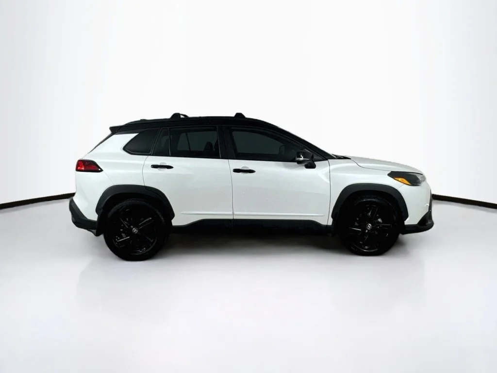 Used 2025 Wind Chill Pearl Toyota Hybrid Nightshade image 8