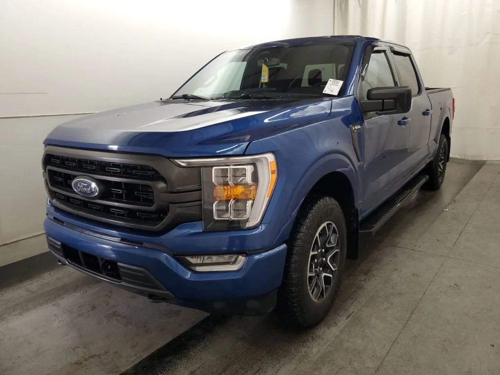 2023 Ford F-150 XLT 4x4 SuperCrew 157 in's photo