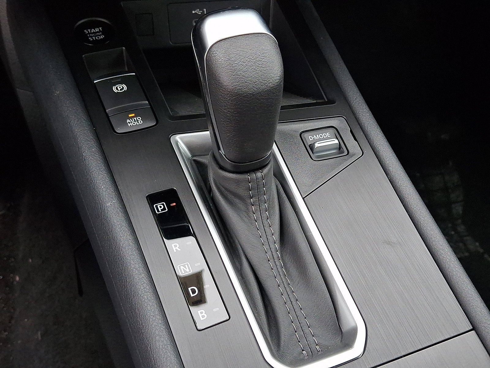 New 2026 Canyon Bronze Metallic Nissan SV image 7