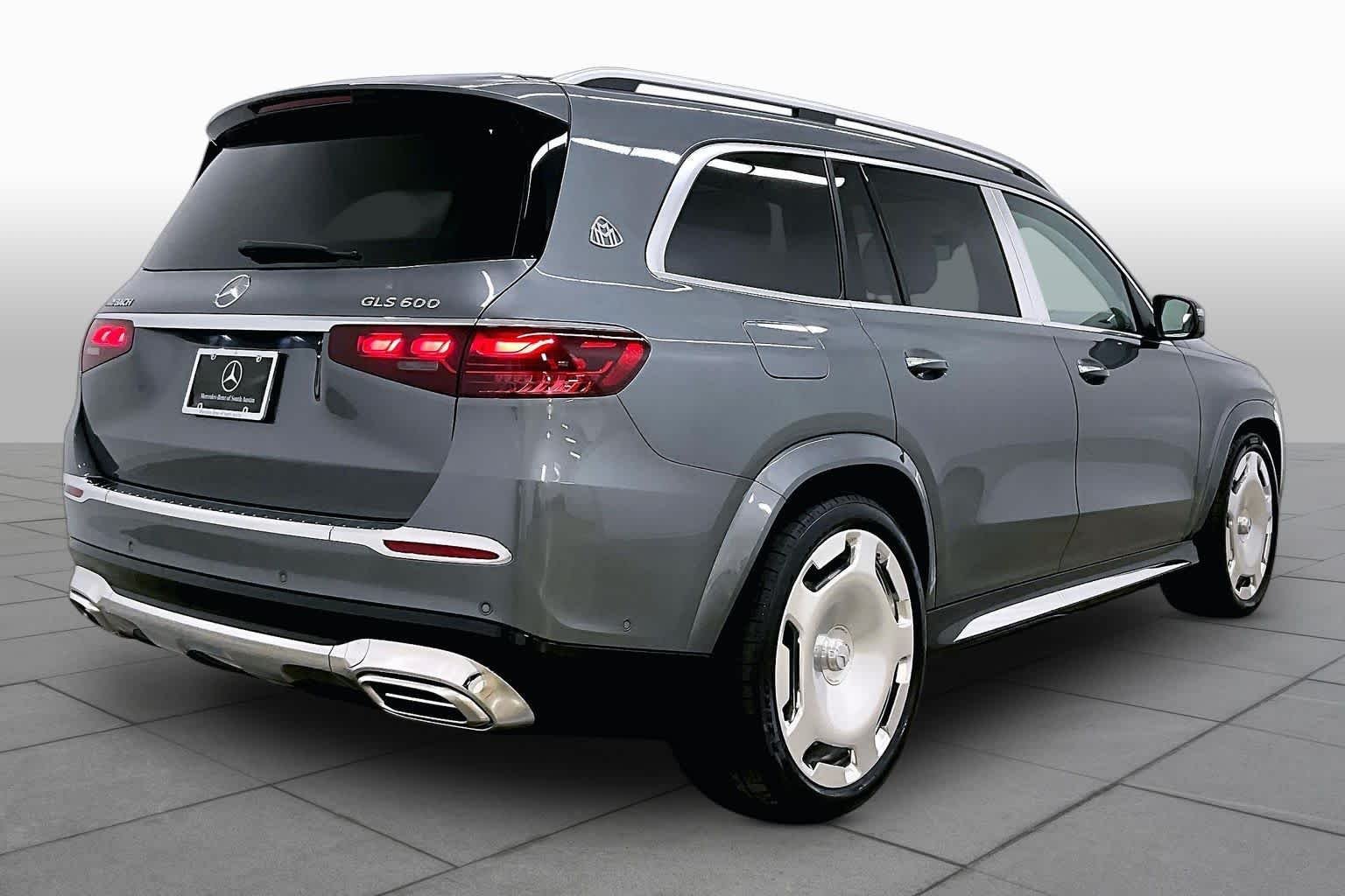 Certified Used 2026 Selenite Grey Metallic Mercedes-Benz Maybach GLS 600 image 13