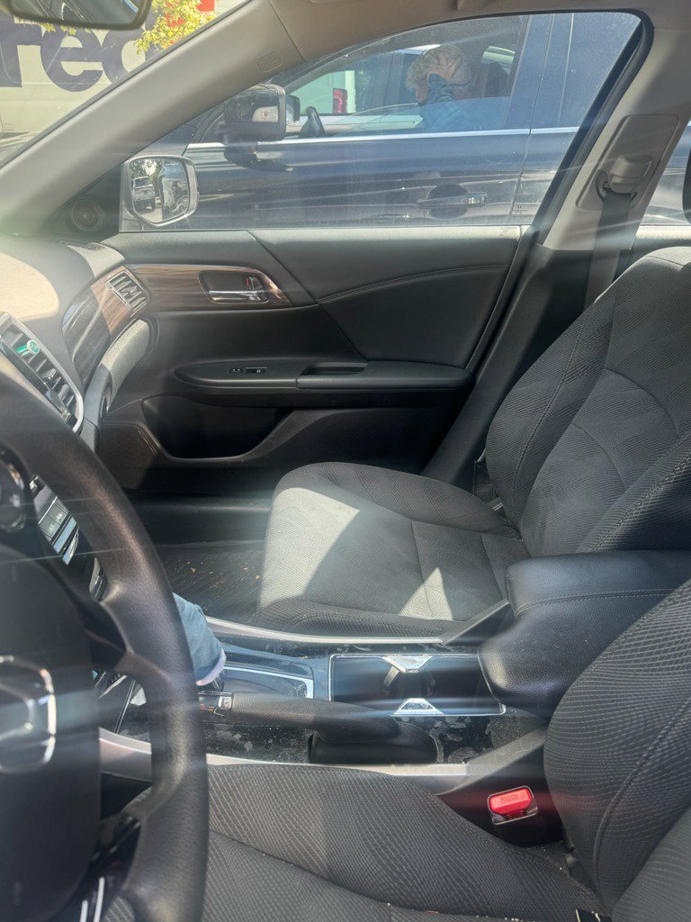 Used 2016 Red Honda EX image 6