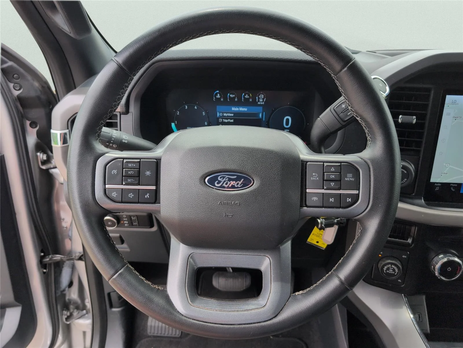 Used 2024 Iconic Silver Ford XLT image 20