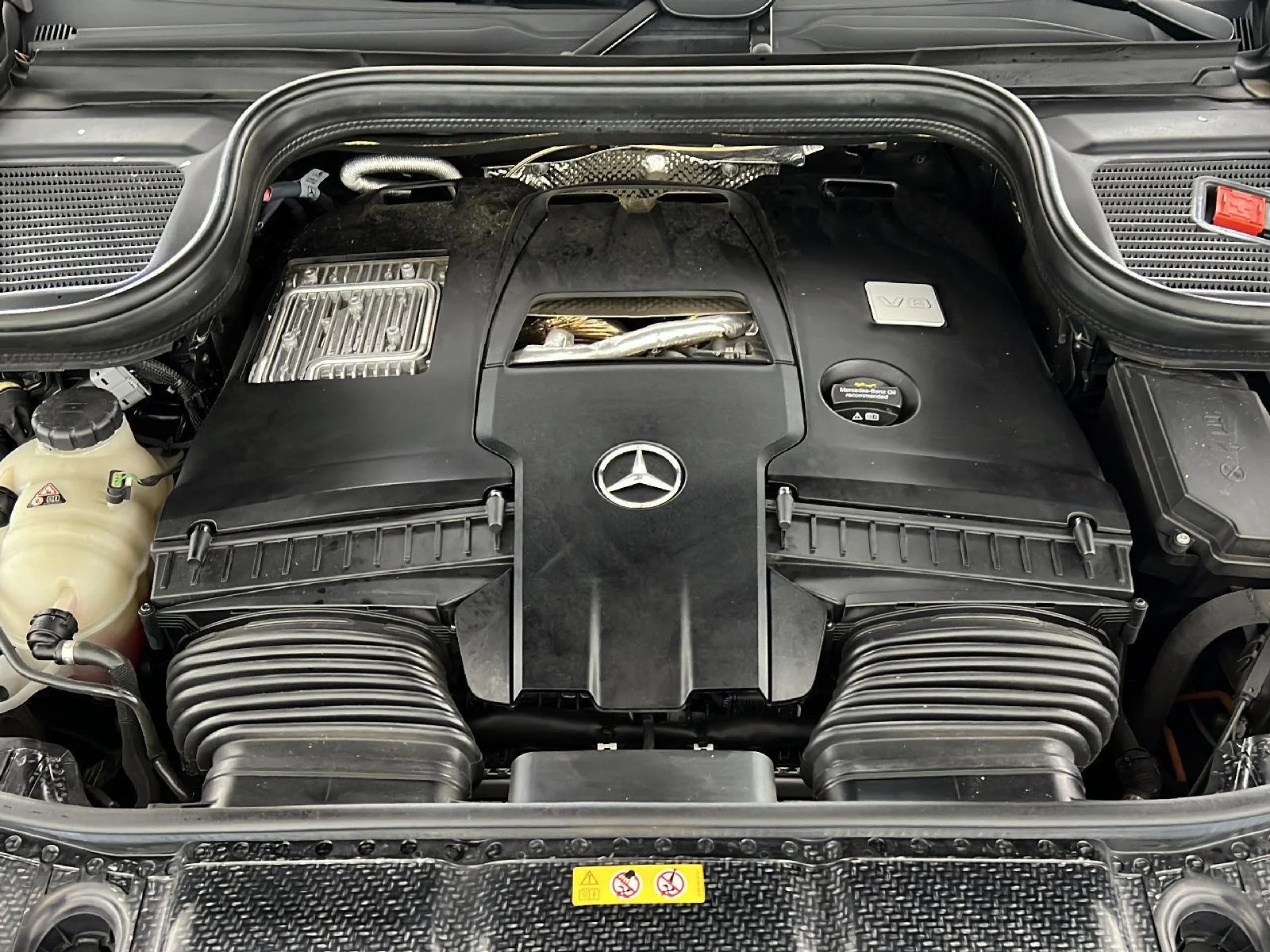 Used 2024 Obsidian Black Metallic Mercedes-Benz GLS 580 image 26