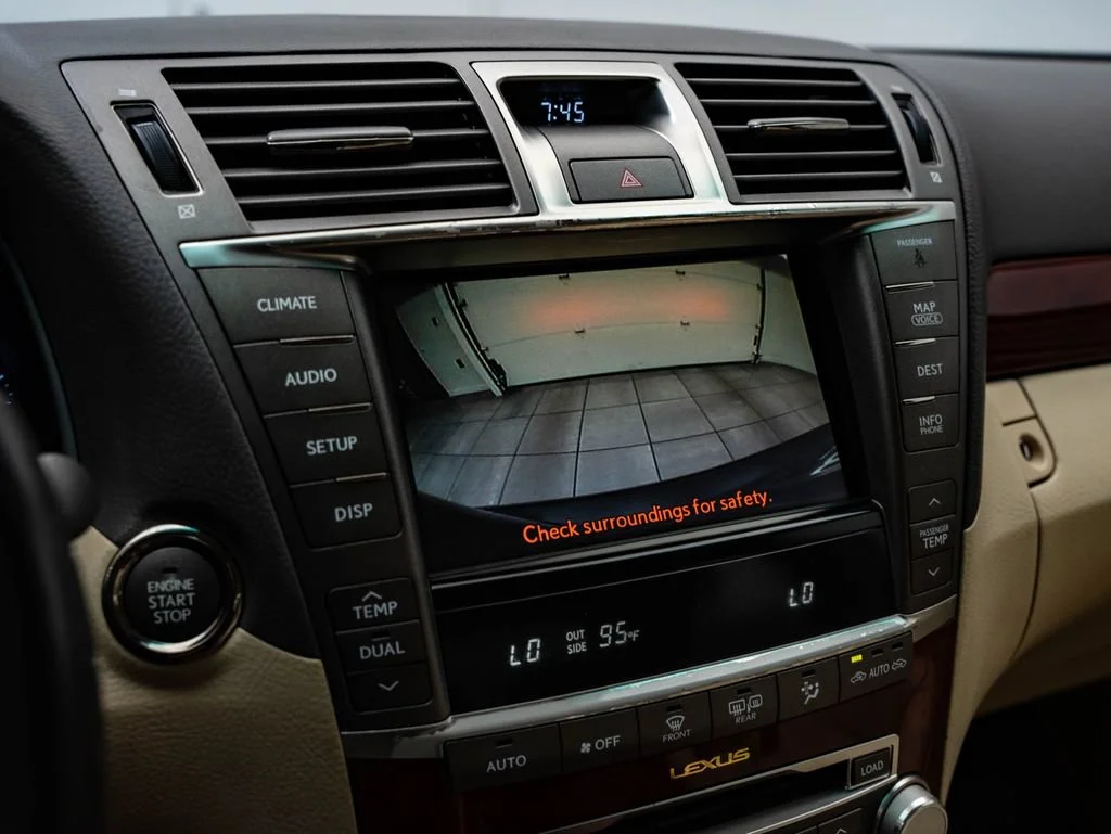 Used 2011 Obsidian Lexus 460 image 35