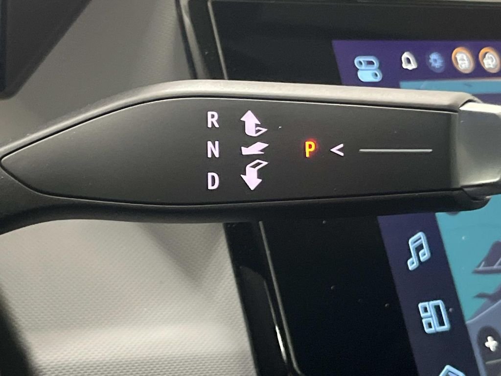 2027 Chevrolet Bolt RS - Photo 23