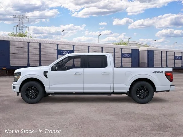 New 2026 Oxford White Ford XLT image 3