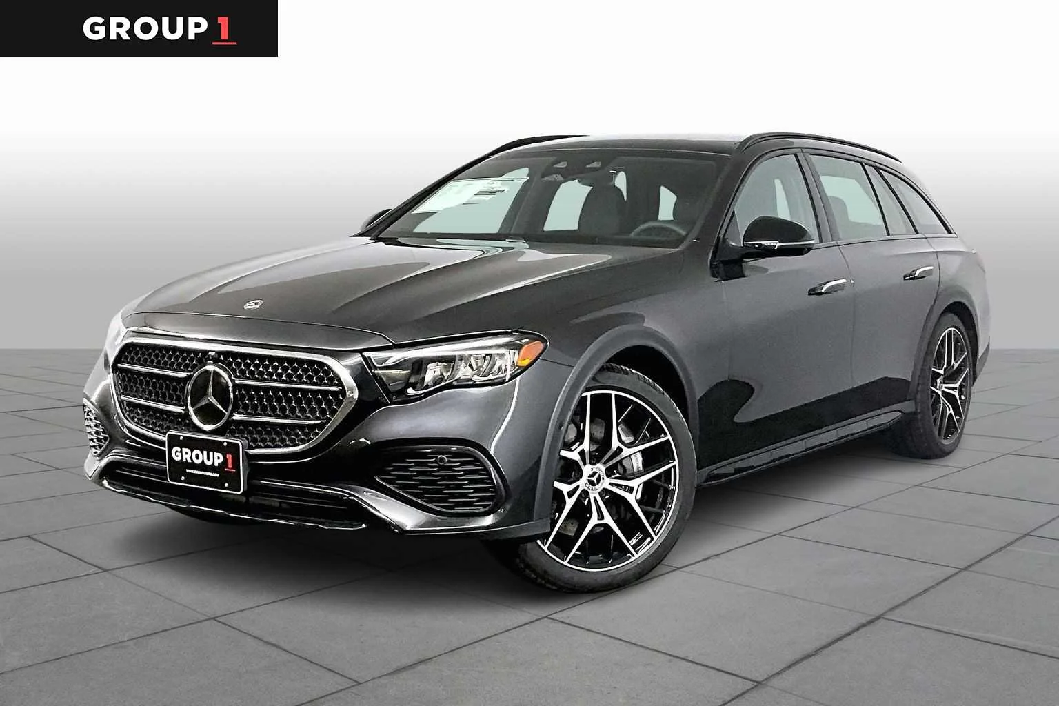 2026 Mercedes-Benz E-Class E450 4MATIC All-Terrain's photo