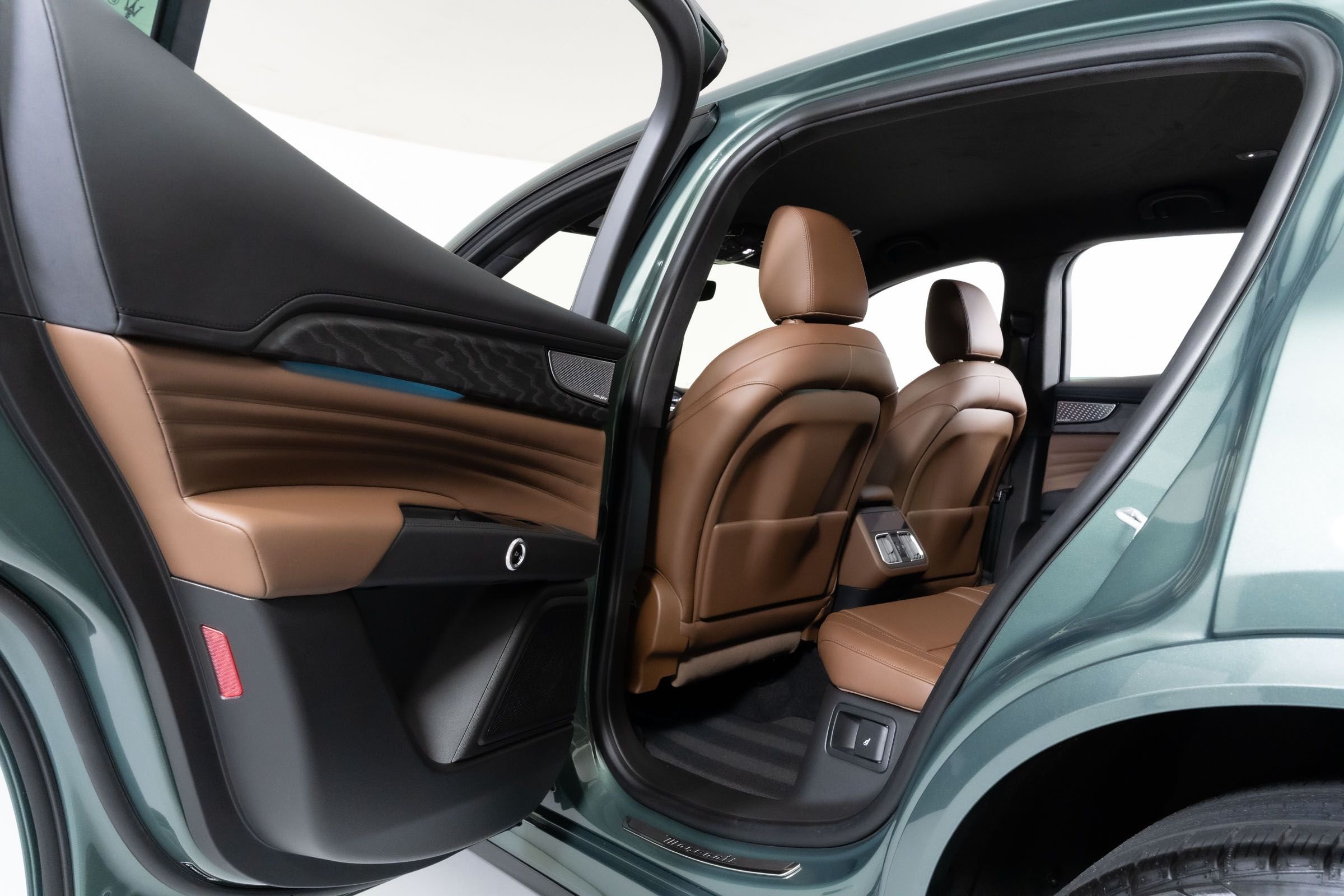 2026 Maserati Grecale Modena V6 - Photo 30