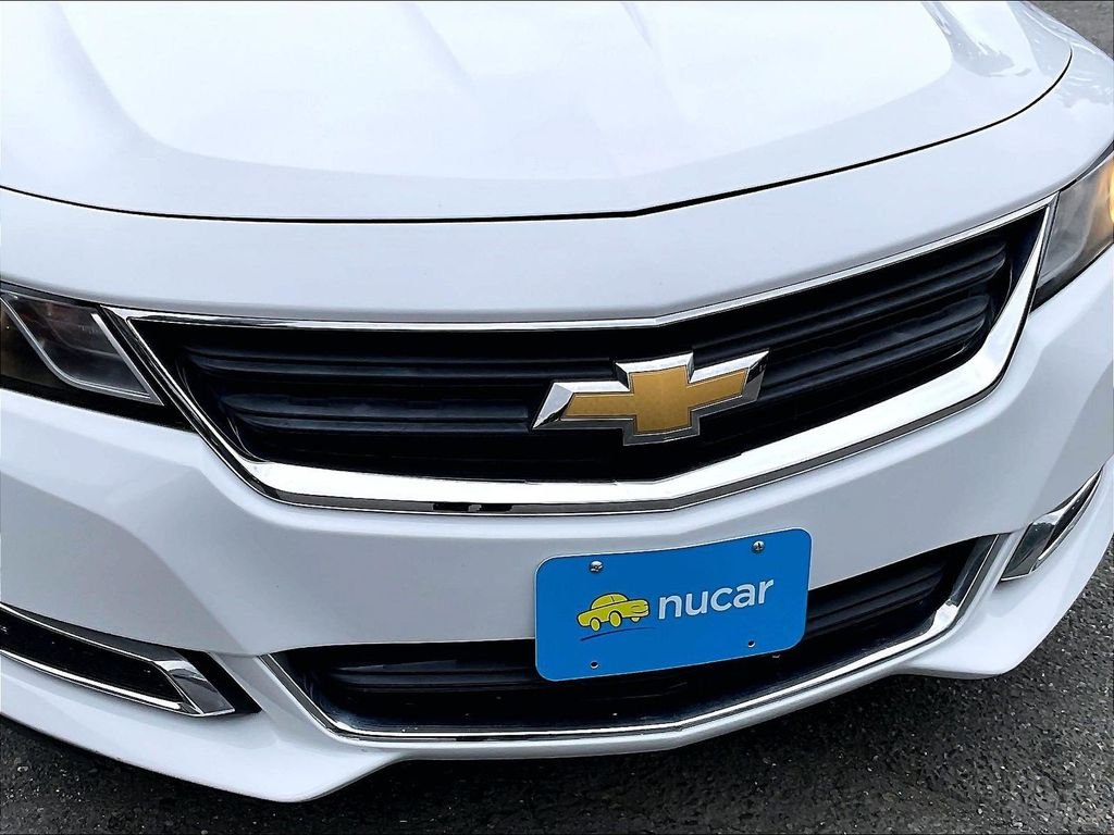 Used 2019 White Chevrolet LS image 31