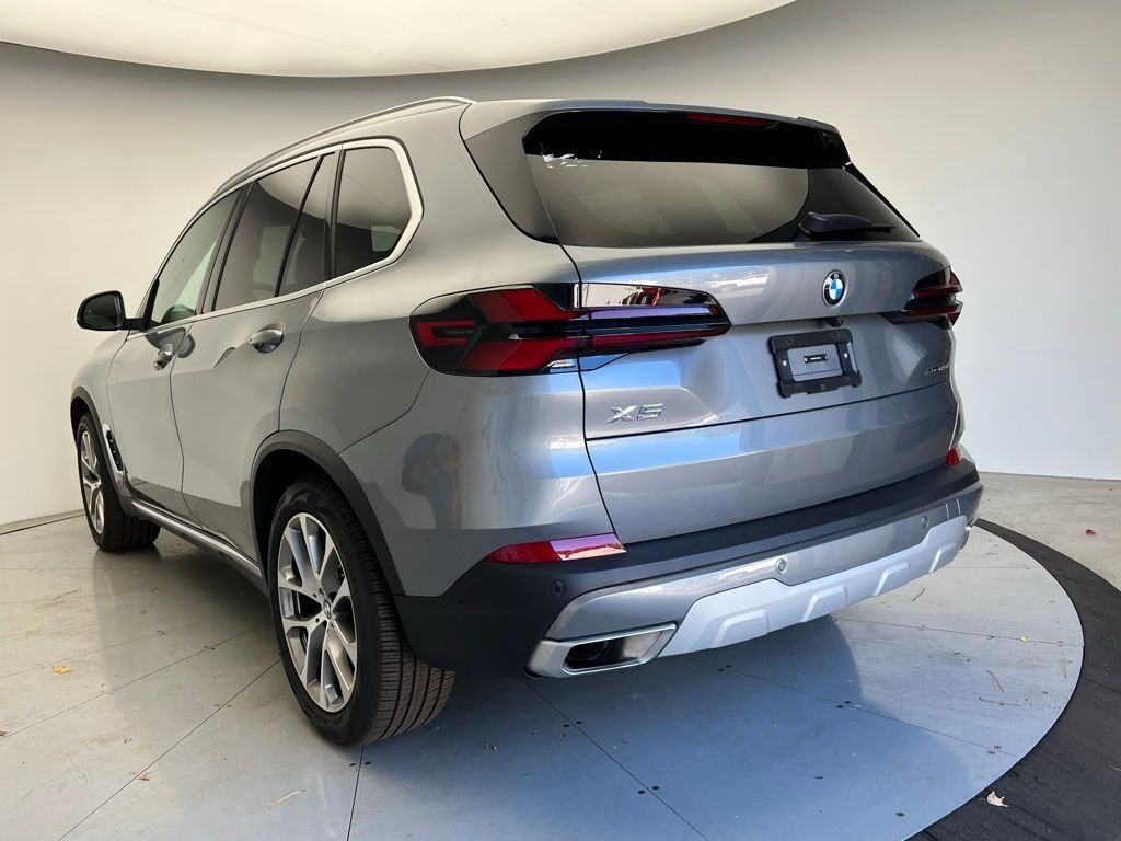 2025 Bmw X5 xDrive40i photo 3