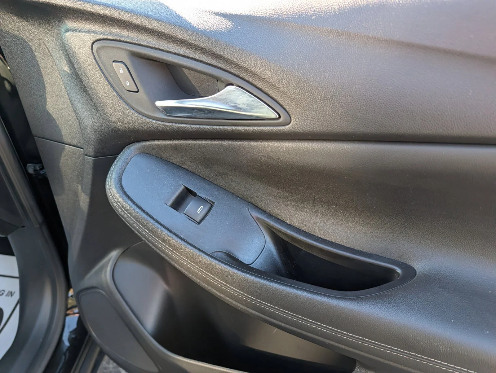 Used 2024 Ebony Twilight Metallic Buick Preferred image 26