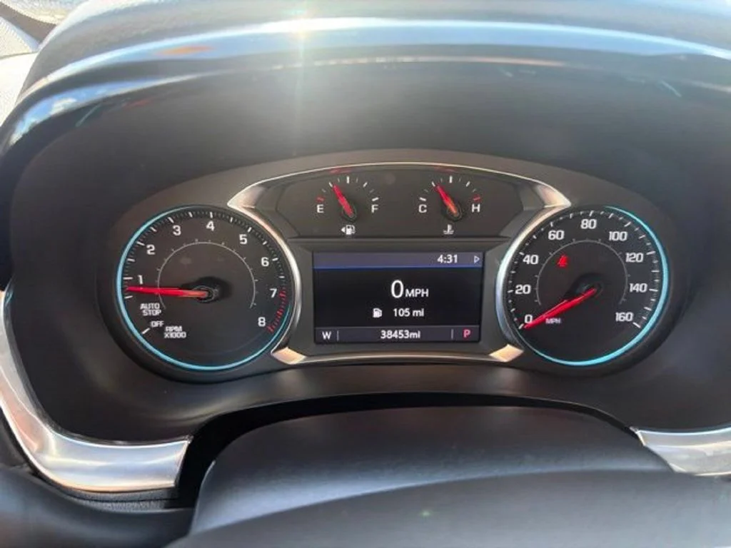 2023 Chevrolet Traverse 1LT - Photo 13