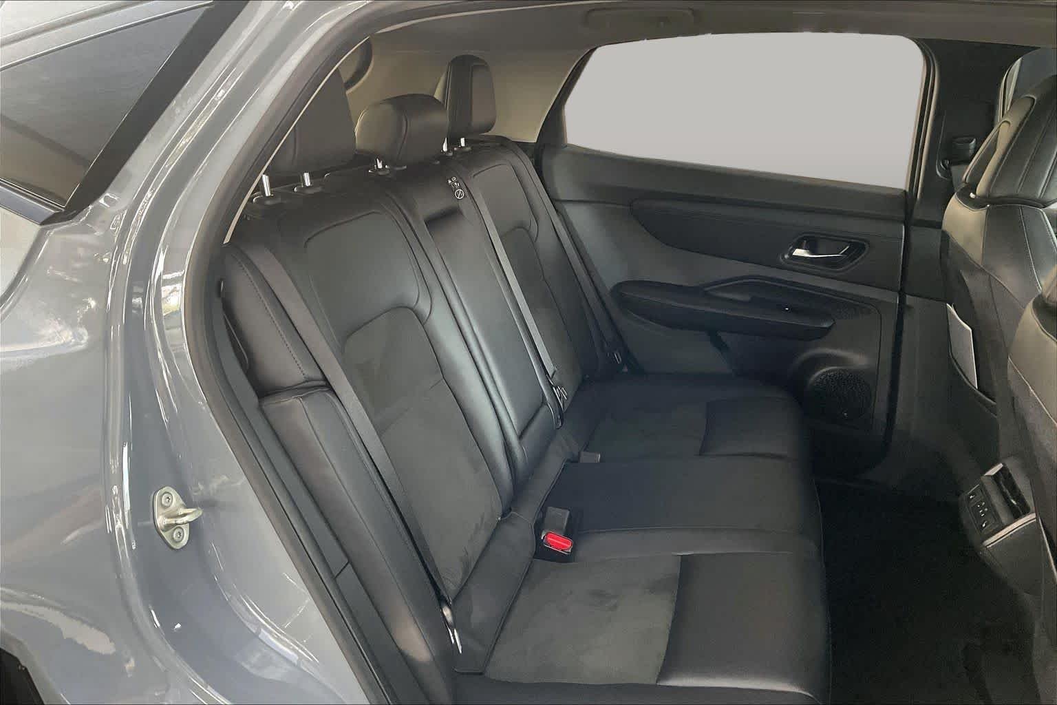 Used 2024 Boulder Gray Pearl Nissan EVOLVE+ image 19