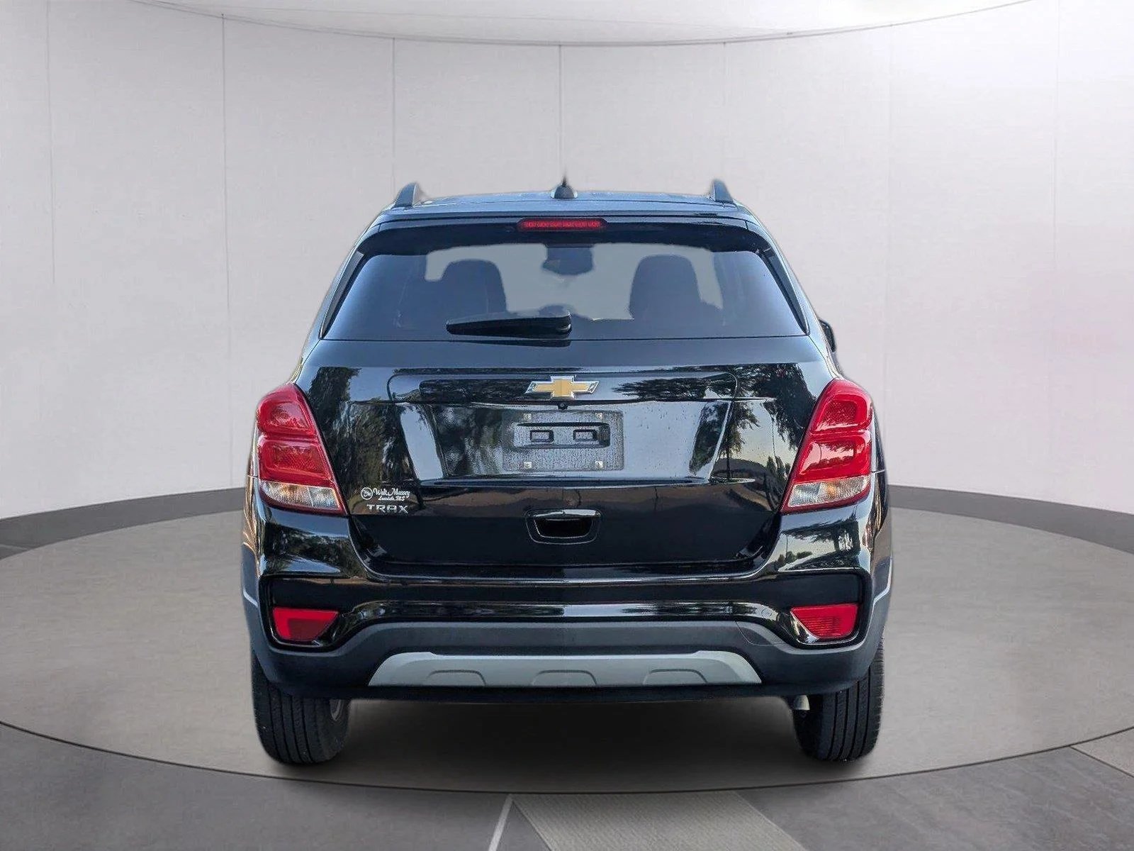 Used 2022 MOSAIC BLACK METALLIC Chevrolet LT image 4