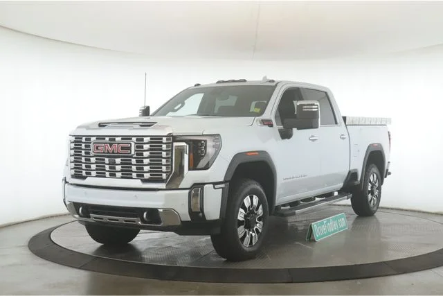 Used 2026 White GMC Denali image 10