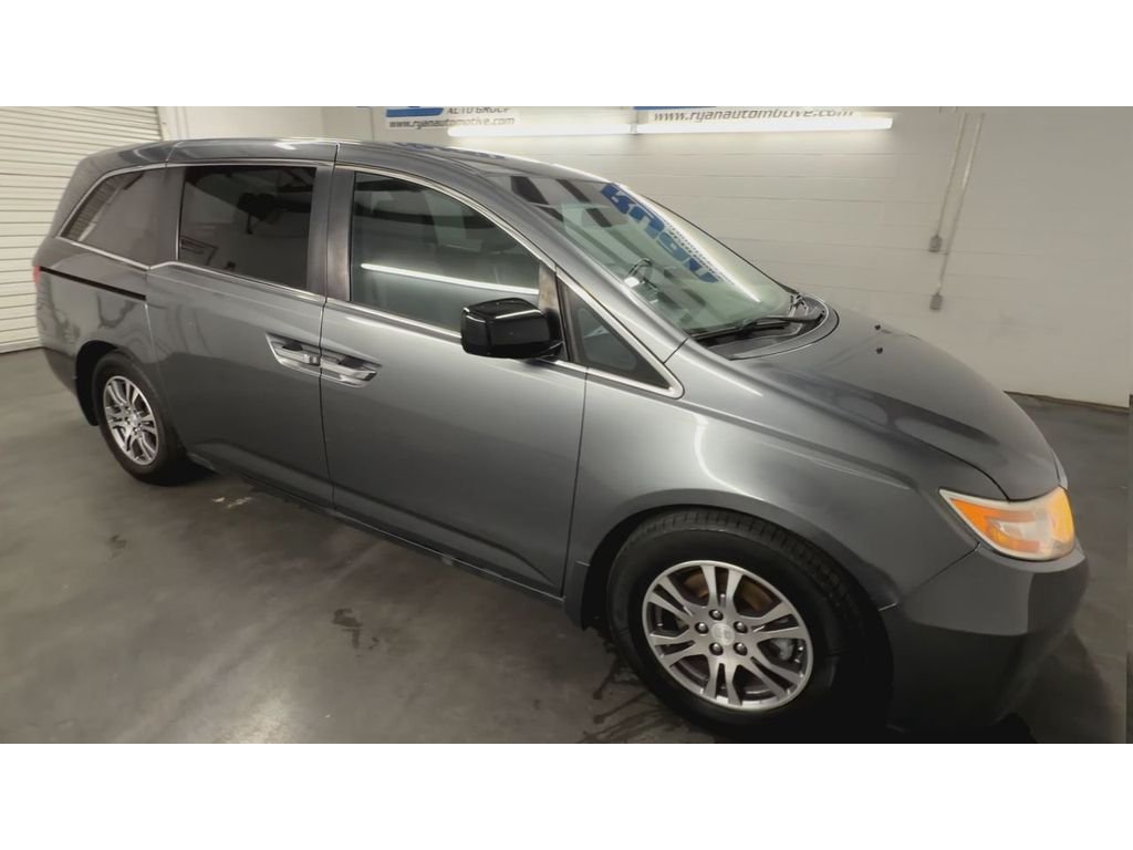 Used 2012 Polished Metal Metallic Honda EX-L image 2