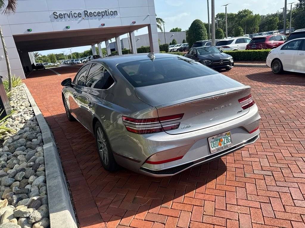 Used 2025 Silver Genesis 2.5T image 7