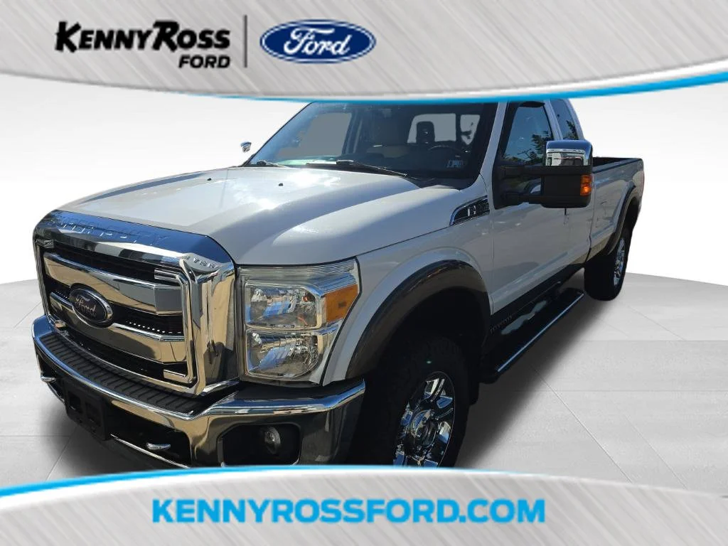 Used 2015 White Ford Lariat image 1