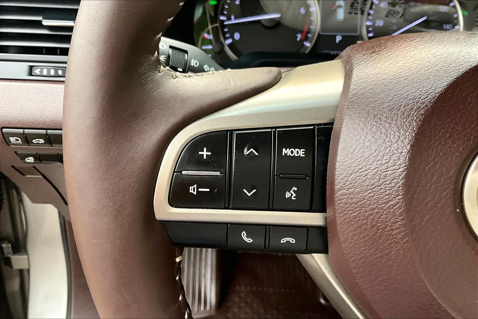 Used 2017 Atomic Silver Lexus  image 23