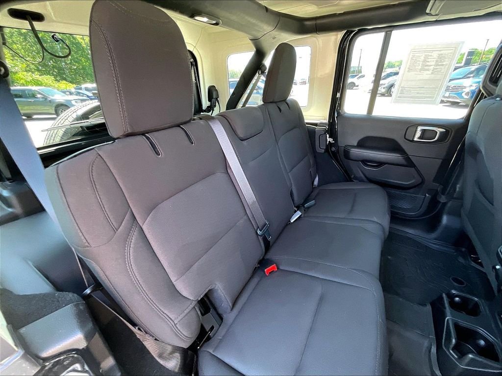 Used 2023 Black Clearcoat Jeep Sahara image 15