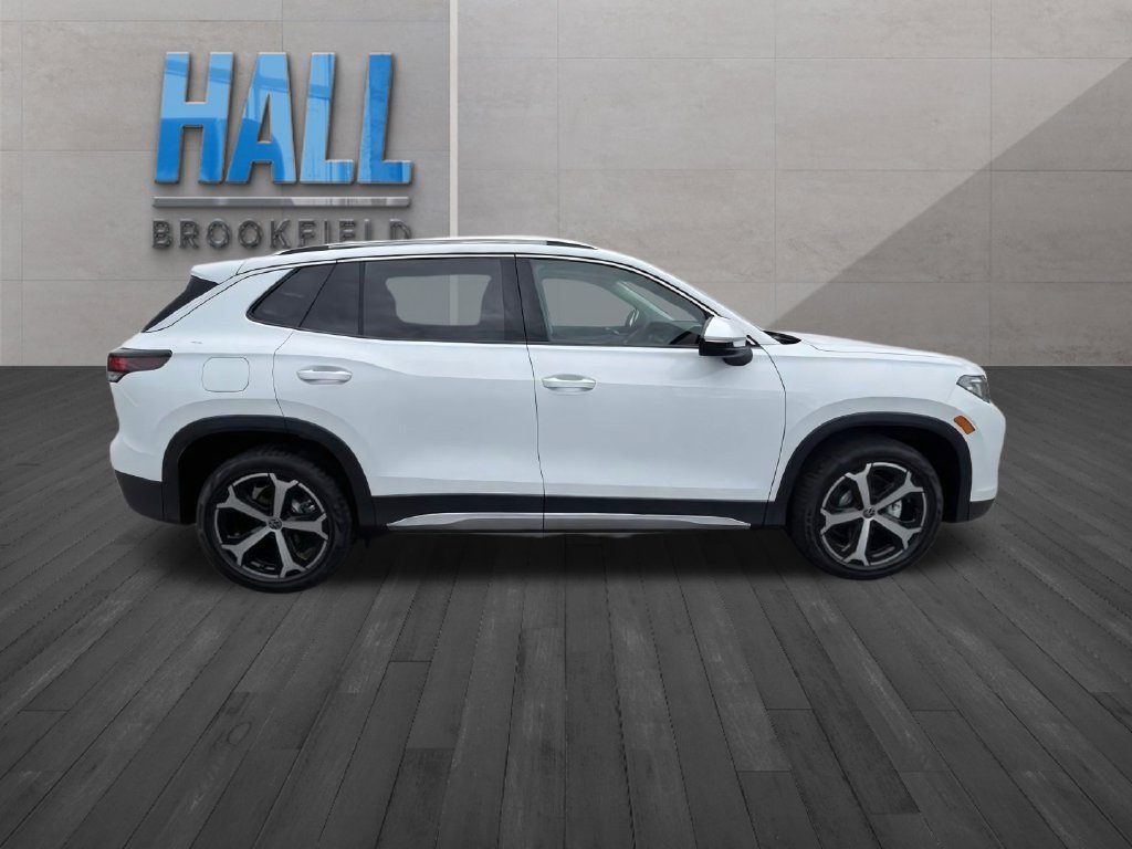 New 2026 White/off-white Volkswagen SE image 6
