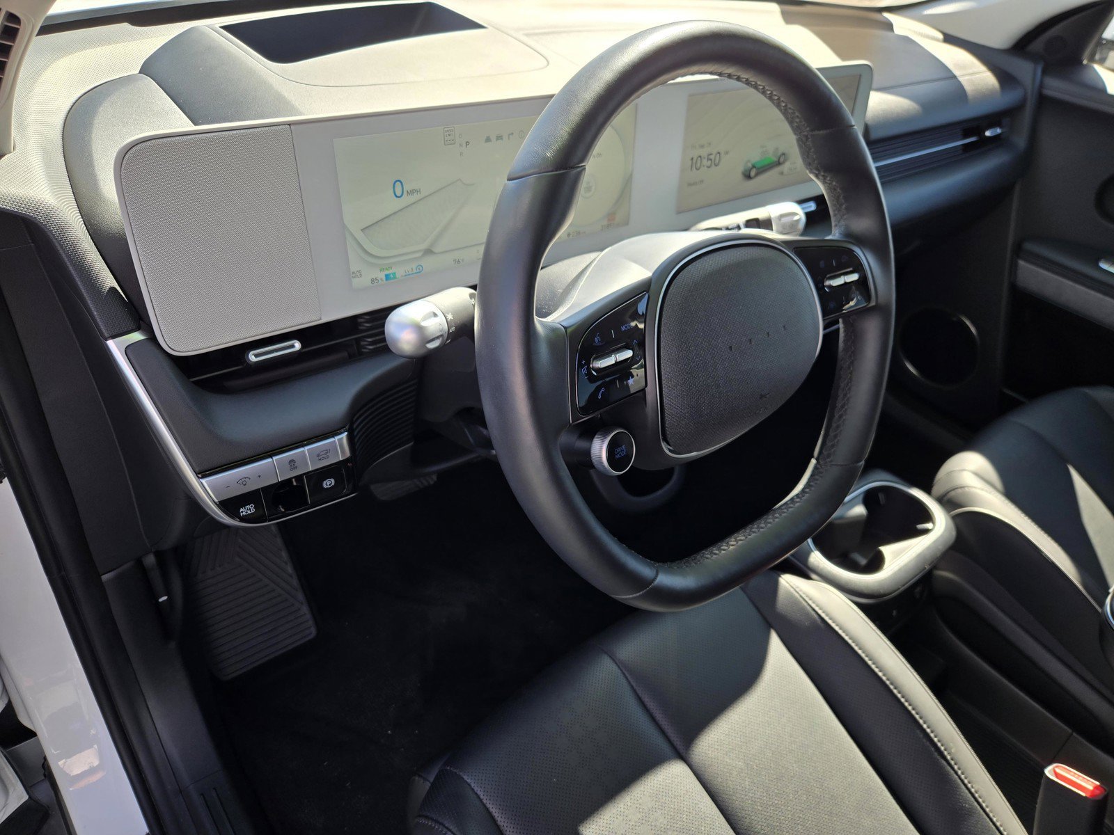 Certified Used 2023 Atlas White Hyundai Limited image 18