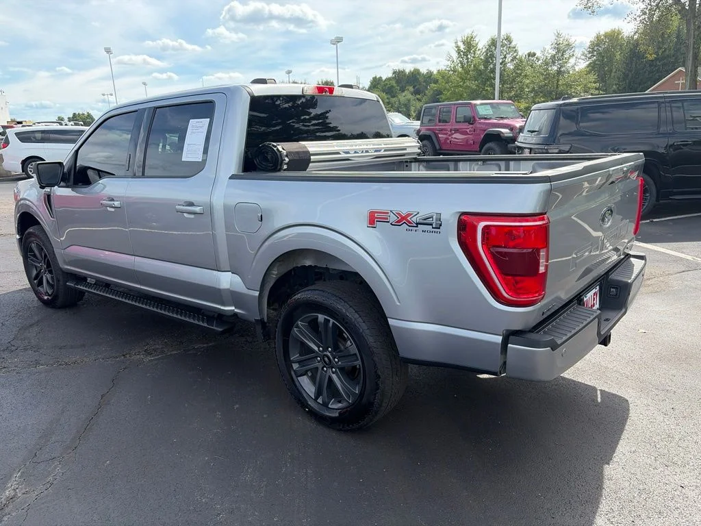 Used 2021 Silver Ford XLT image 5