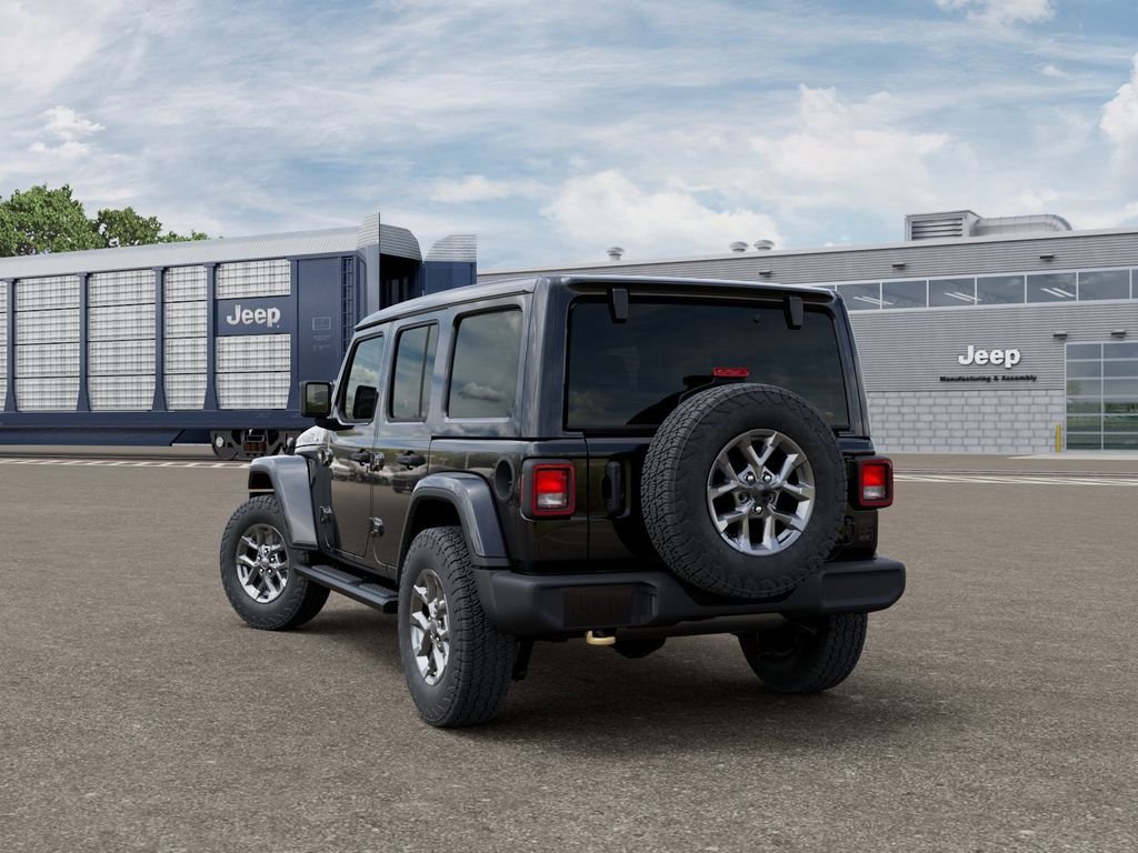 New 2026 Black Clear-Coat Exterior Paint Jeep 85th Anniversary Edition image 3